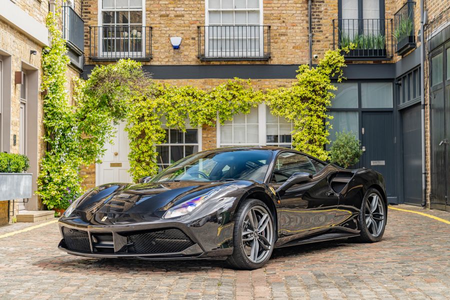 2016 Ferrari 488 GTB