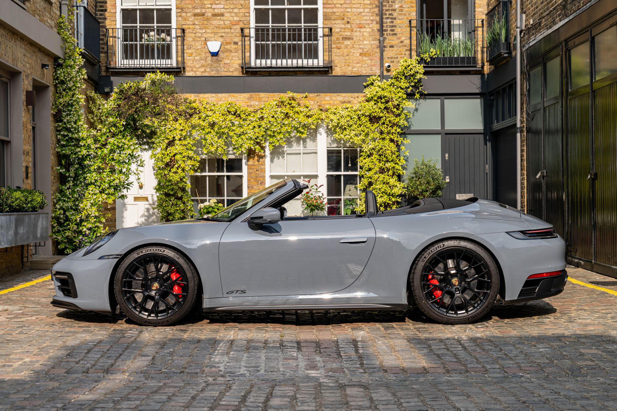 2024 Porsche 992 C4 GTS Cabriolet for sale