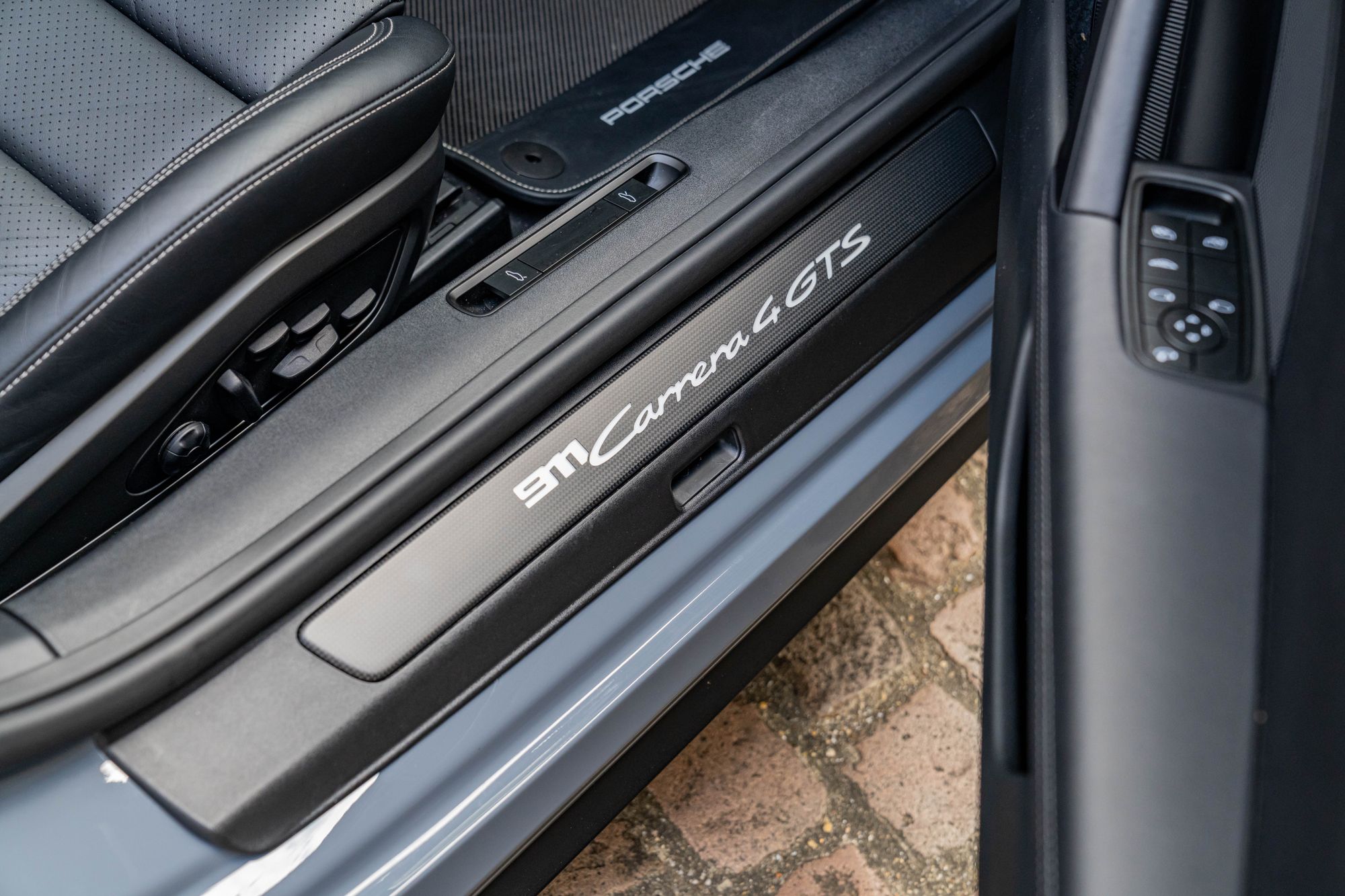 2024 Porsche 992 C4 GTS Cabriolet for sale