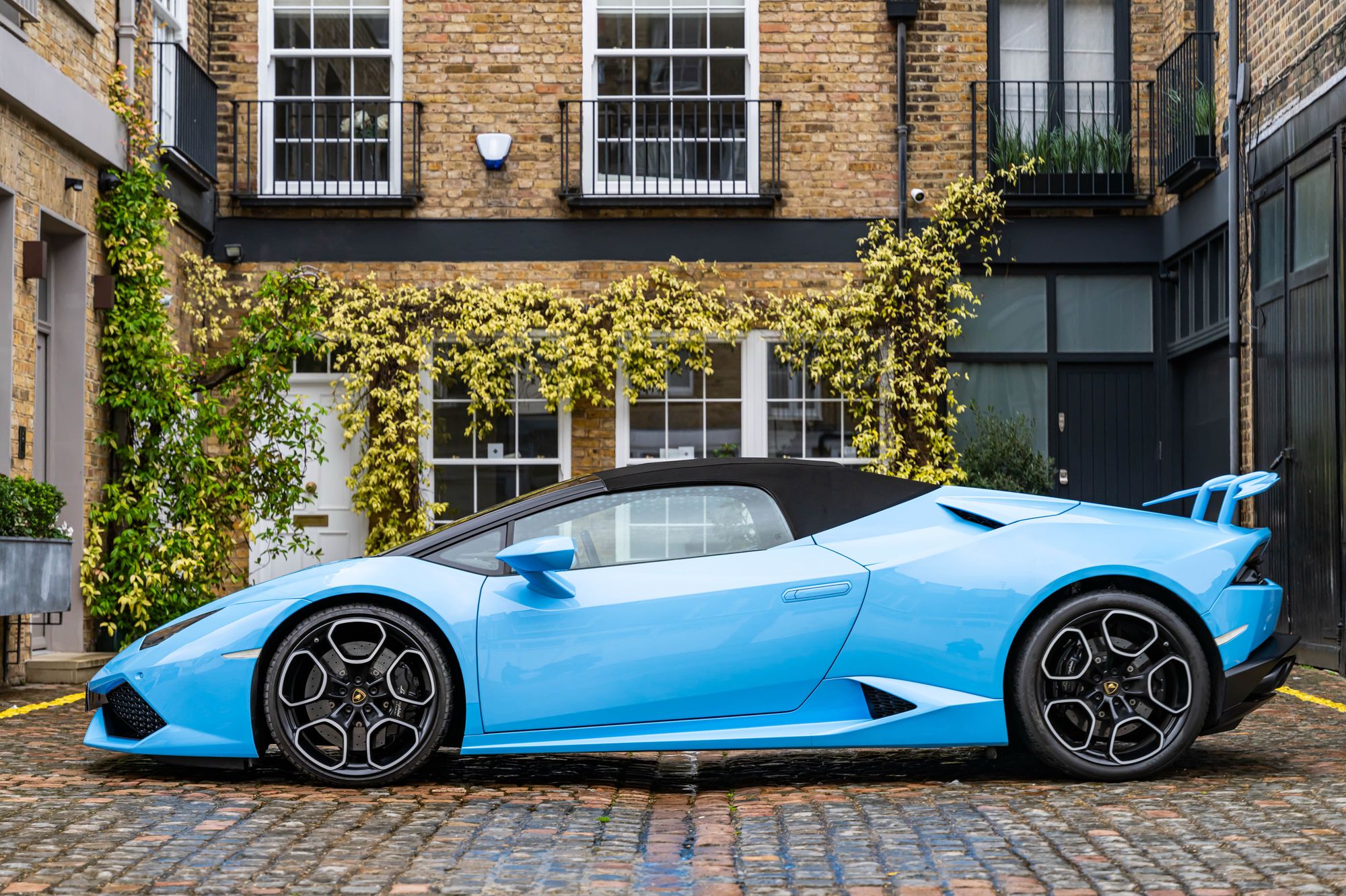 2016 Lamborghini Huracan Evo LP640-4 Spider for sale