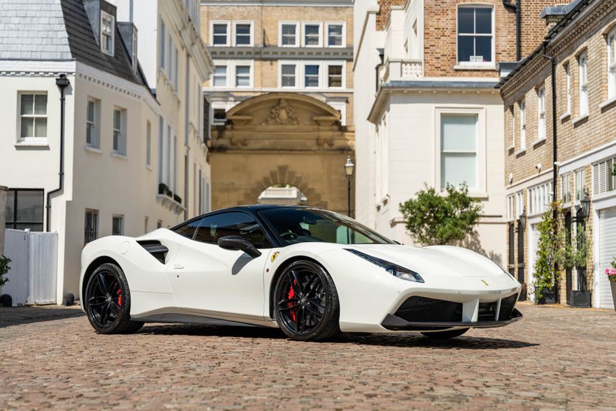 2016 Ferrari 488 GTB