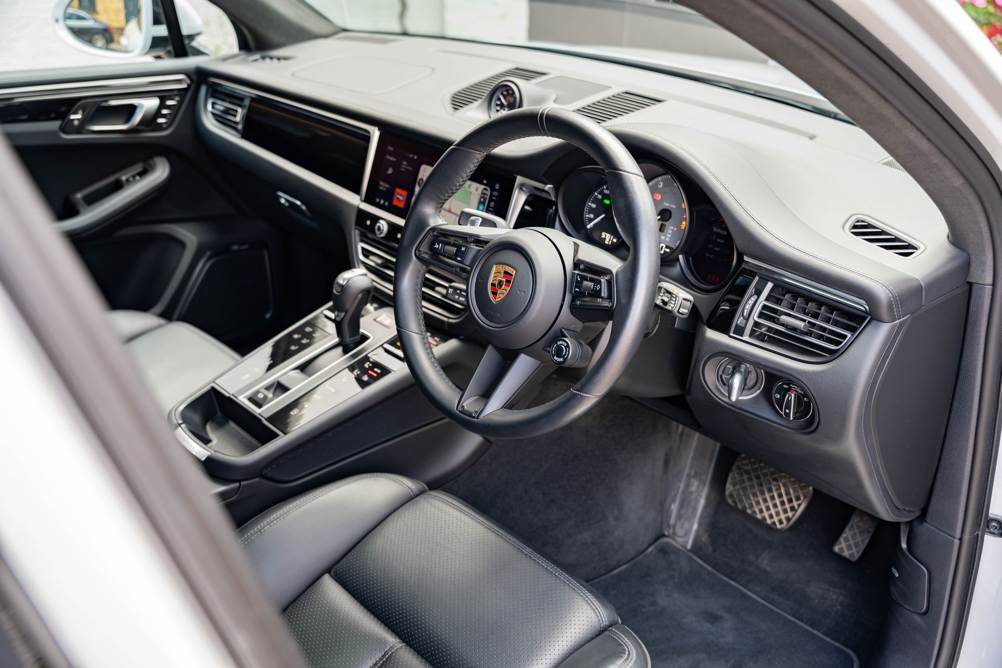 2023 Porsche Macan S for sale