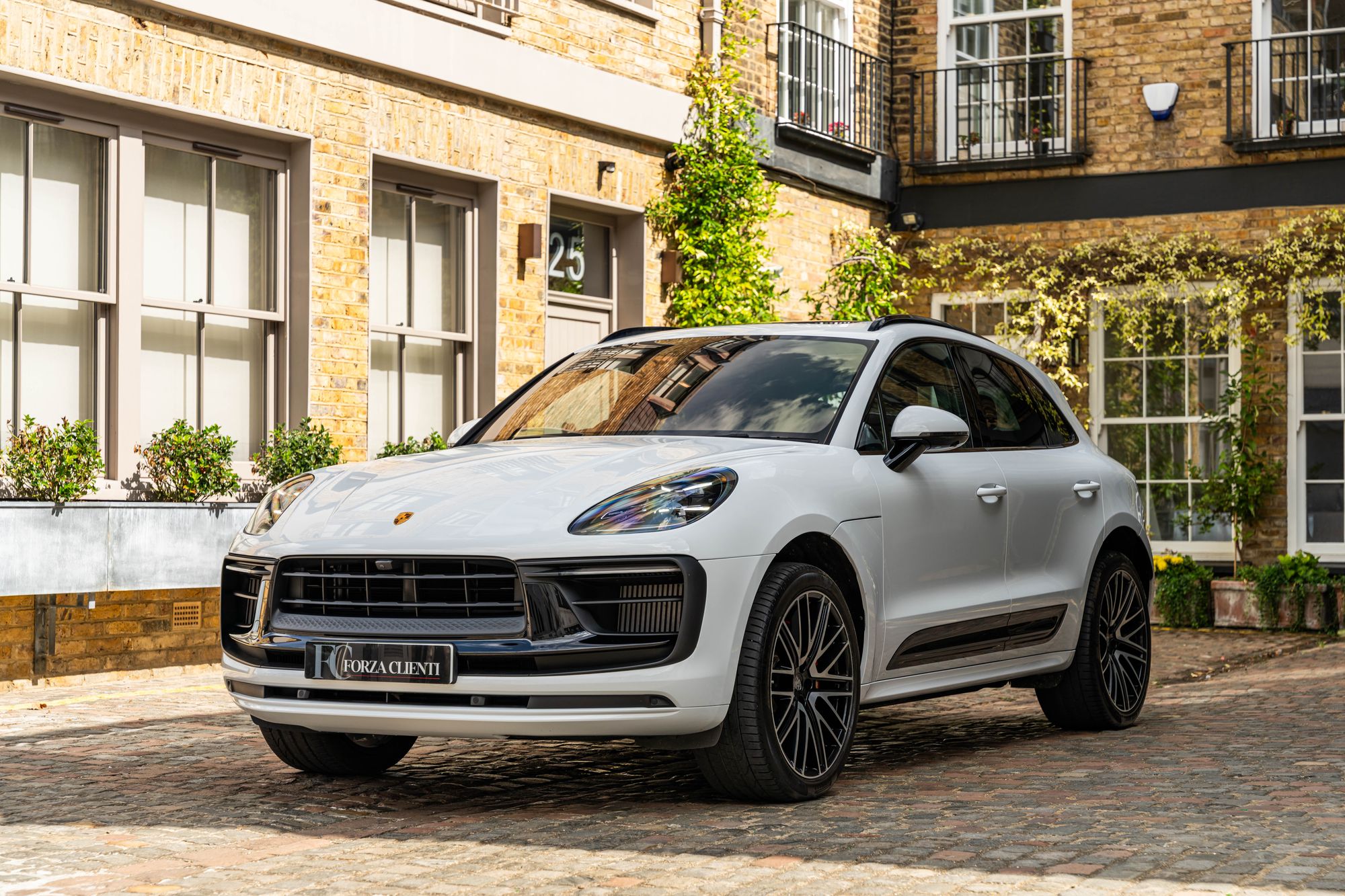 2023 Porsche Macan S for sale