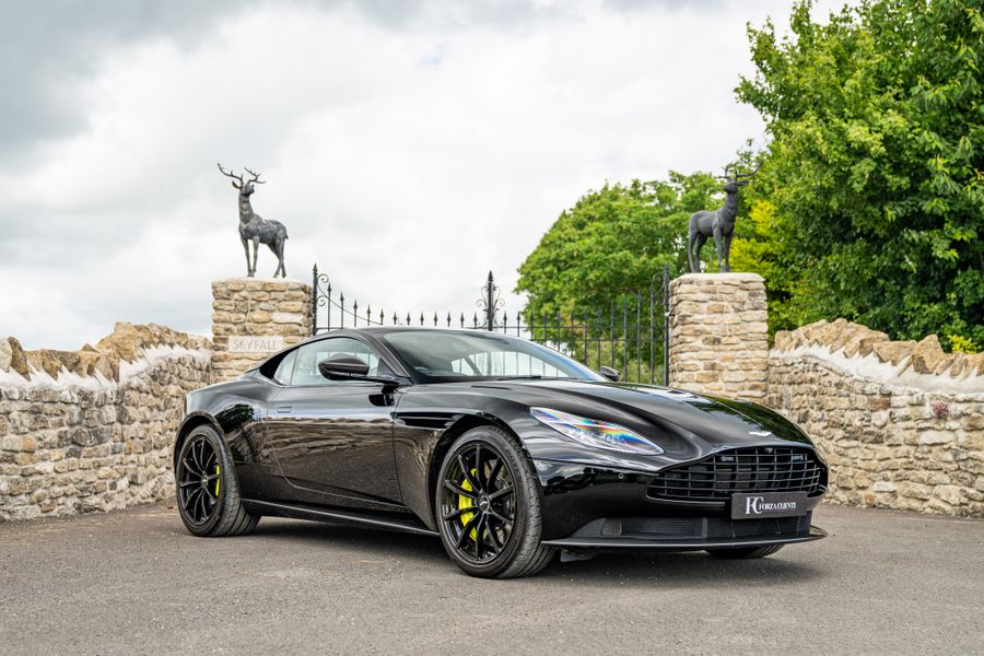 2018 Aston Martin DB11 AMR