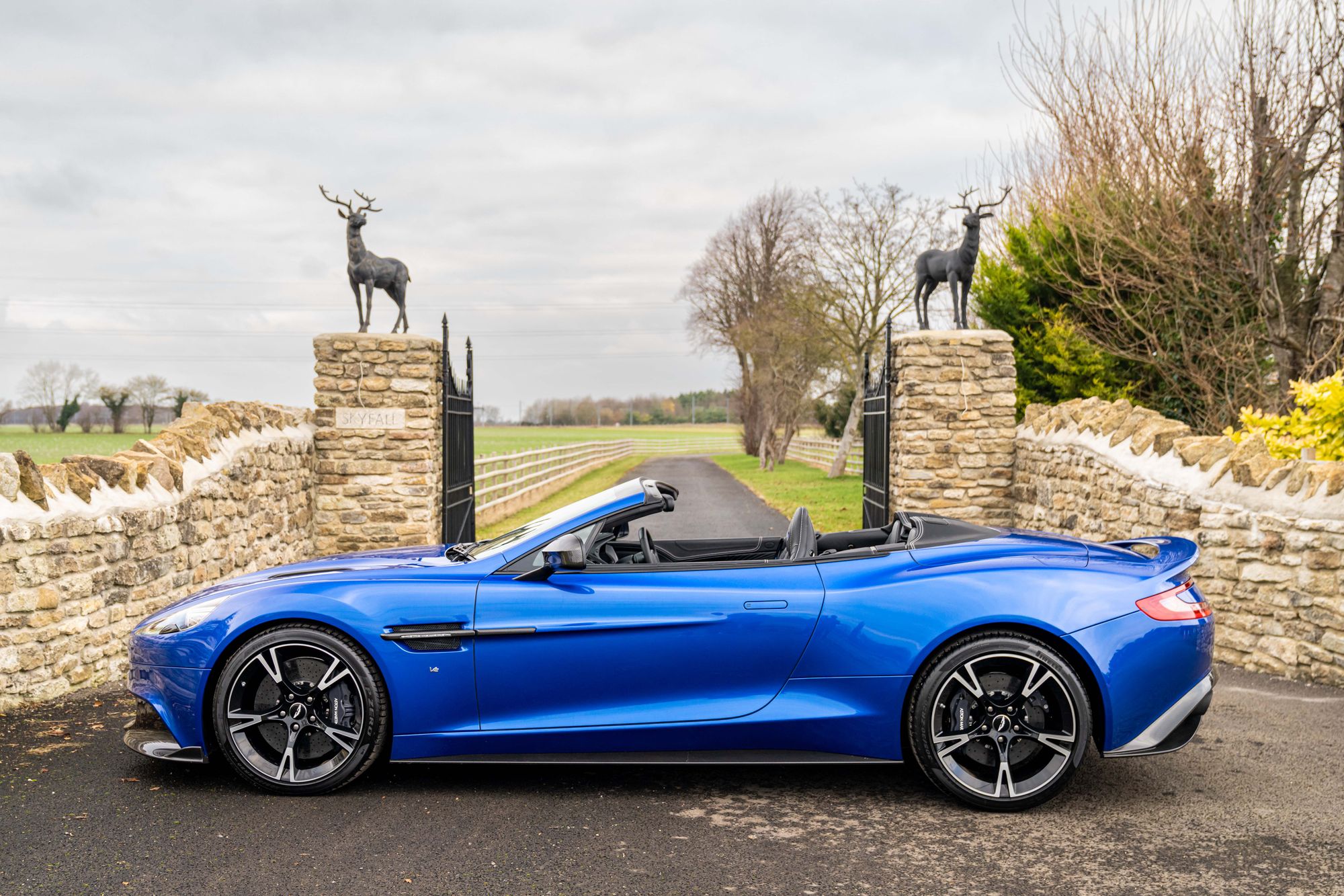 2017 Aston Martin Vanquish S Volante for sale