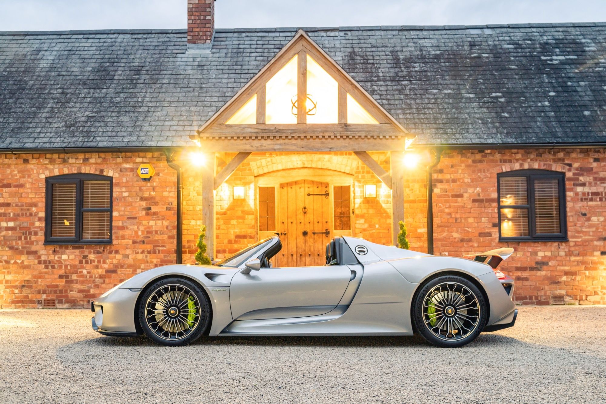 2015 Porsche 918 Spyder #736 for sale