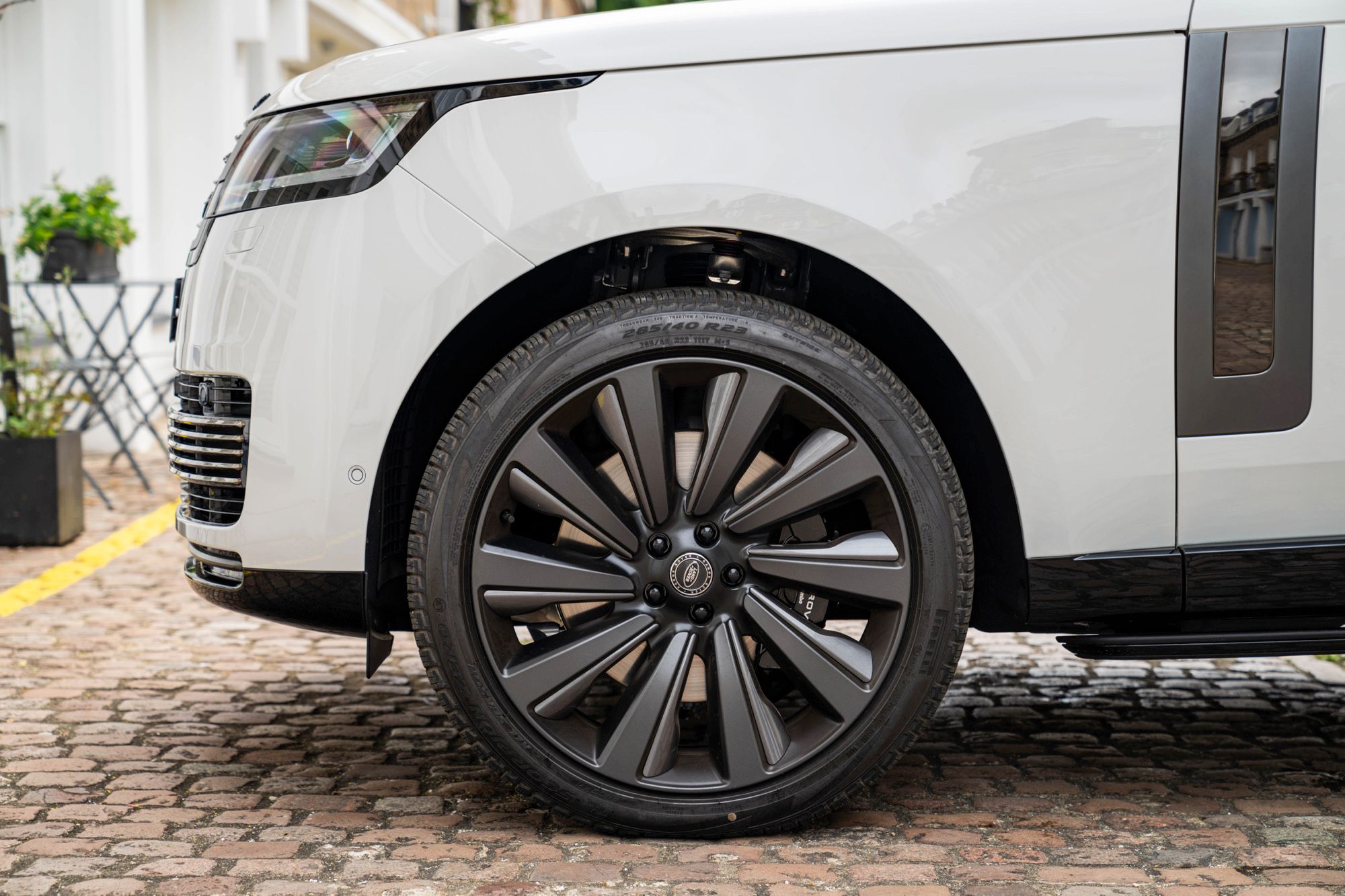 2023 Range Rover SV Lansdowne Edition for sale