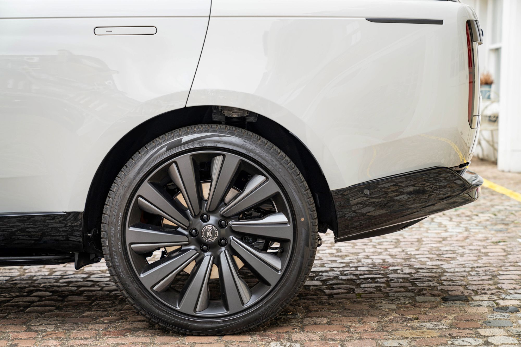 2023 Range Rover SV Lansdowne Edition for sale