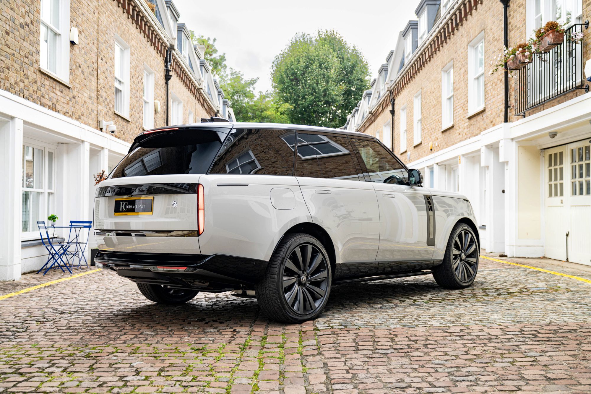 2023 Range Rover SV Lansdowne Edition for sale