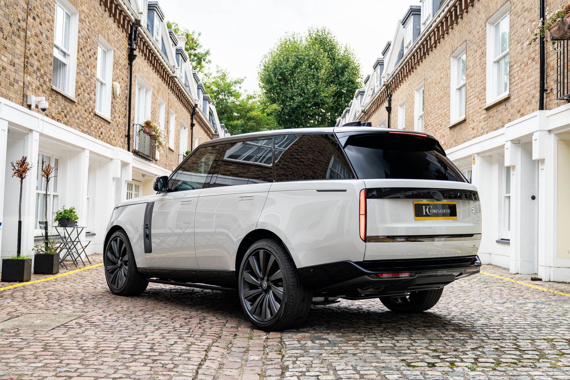 2023 Range Rover SV Lansdowne Edition for sale