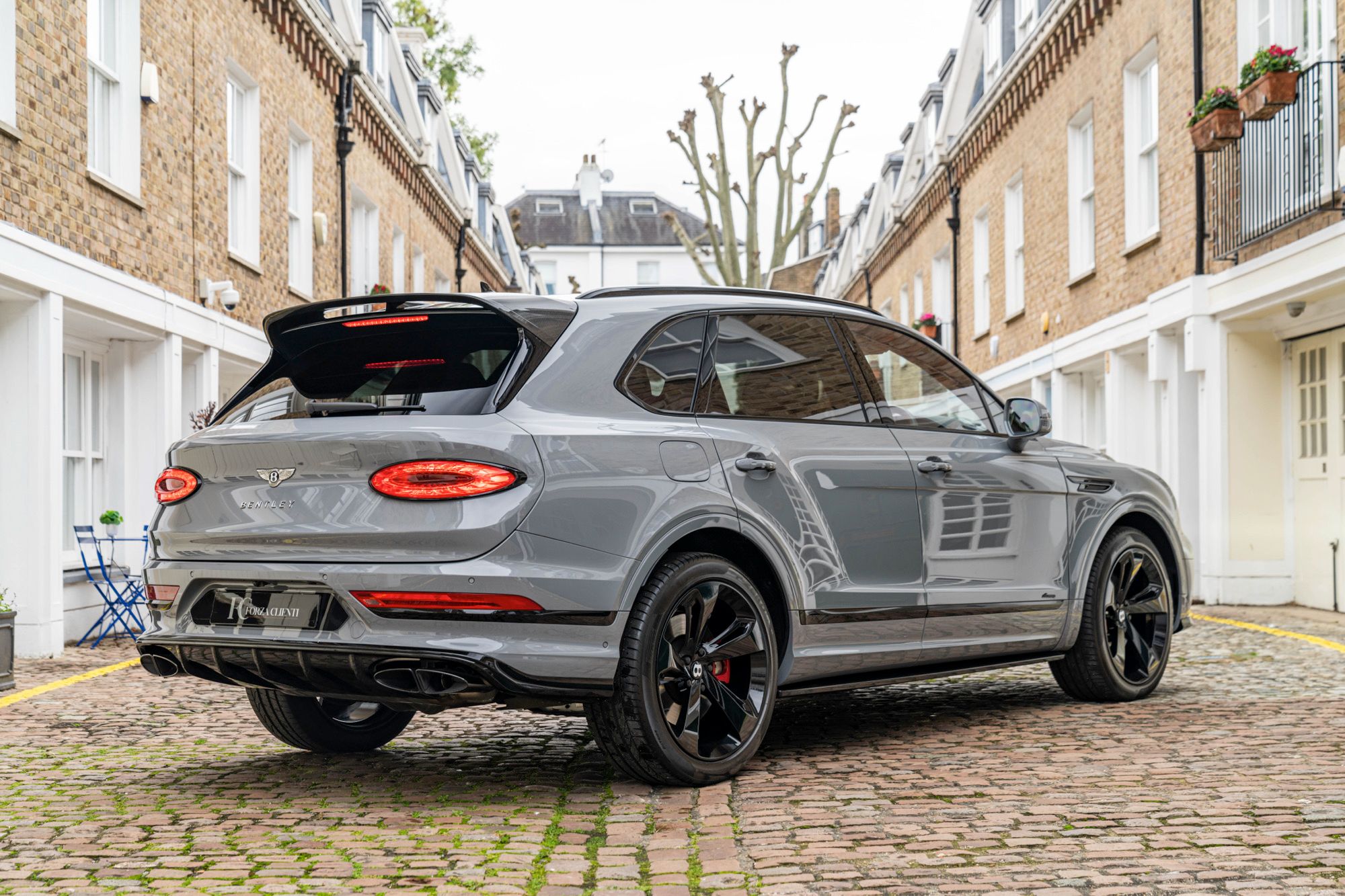 2023 Bentley Bentayga V8 Azure for sale