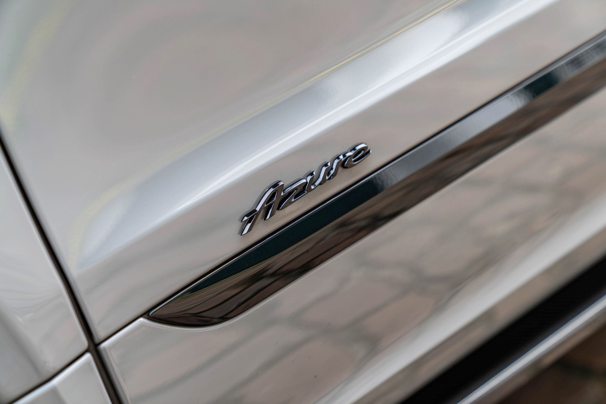 2023 Bentley Bentayga V8 Azure for sale