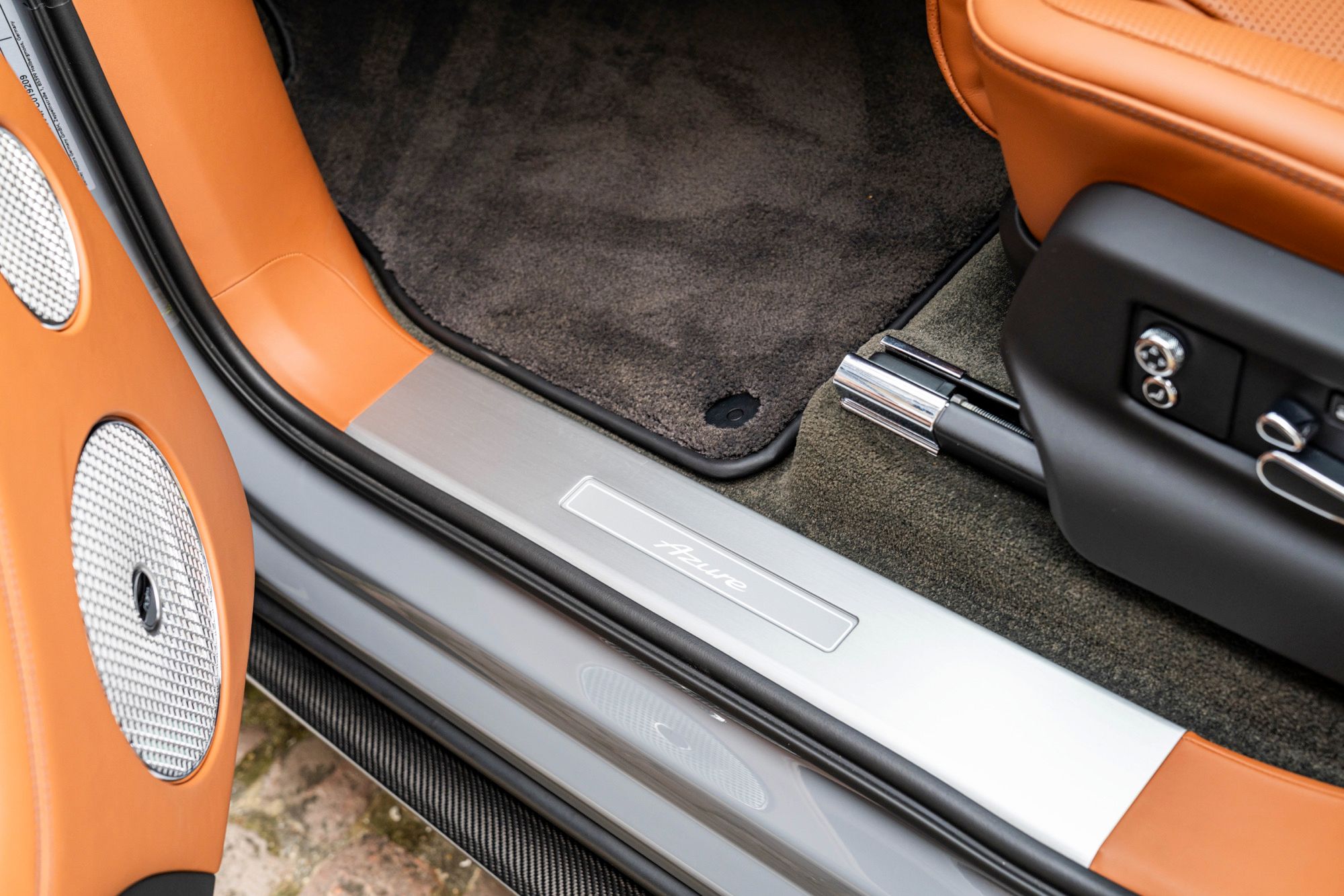 2023 Bentley Bentayga V8 Azure for sale