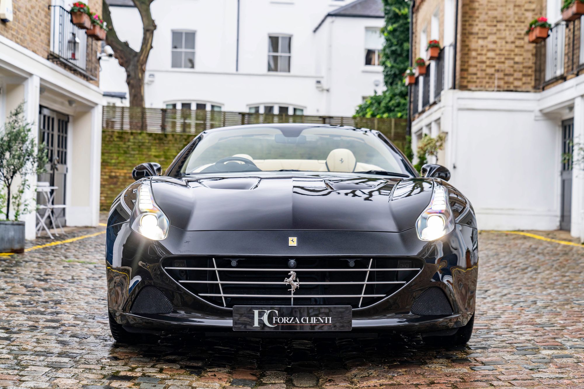 2016 Ferrari California T for sale