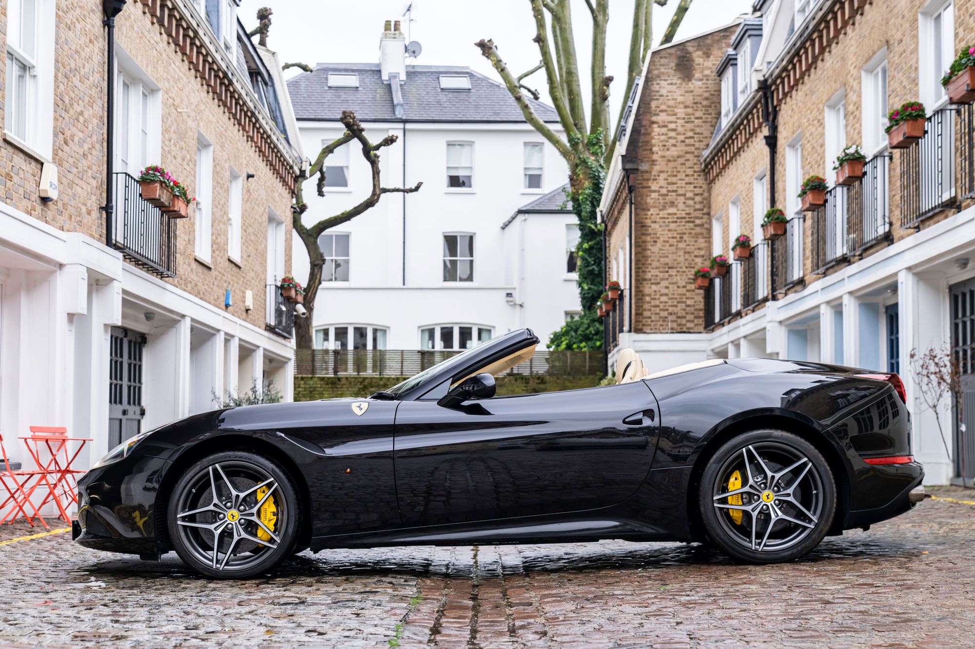 2016 Ferrari California T for sale