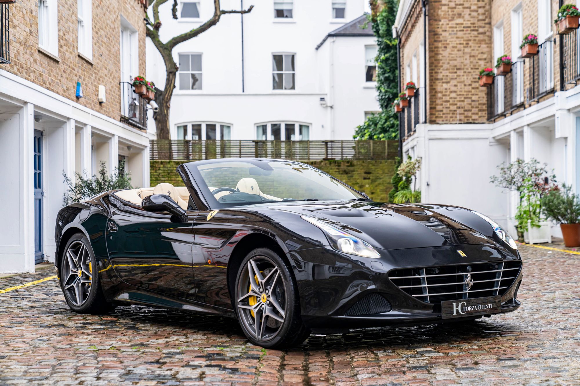 2016 Ferrari California T for sale