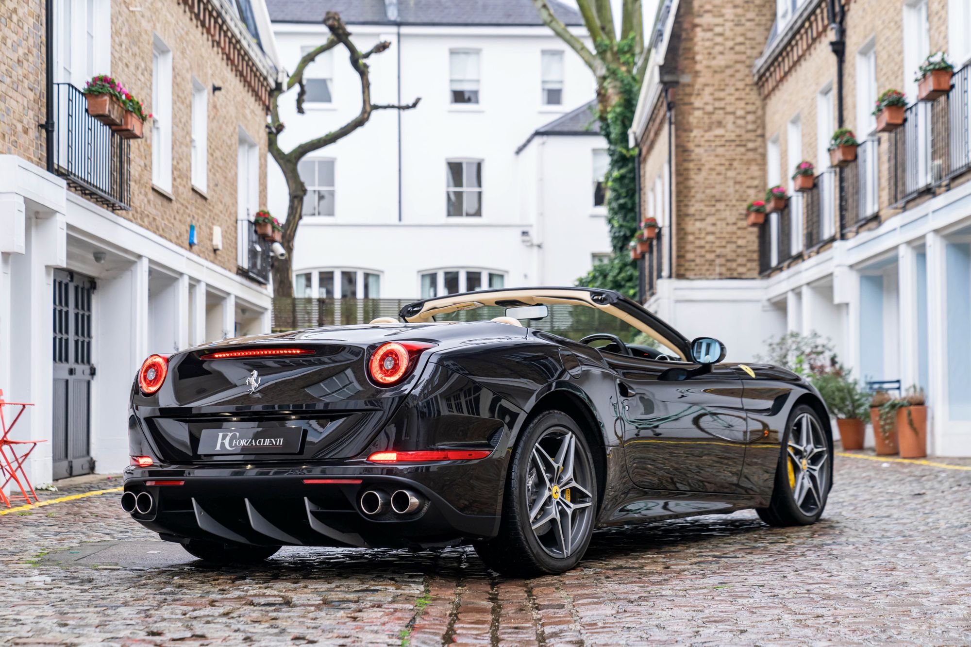 2016 Ferrari California T for sale