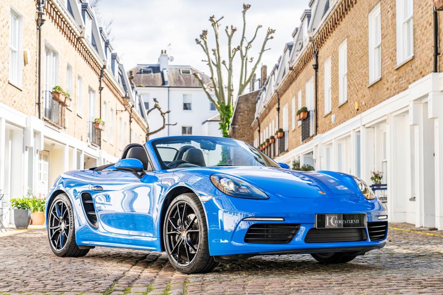 2022 Porsche 718 Boxster