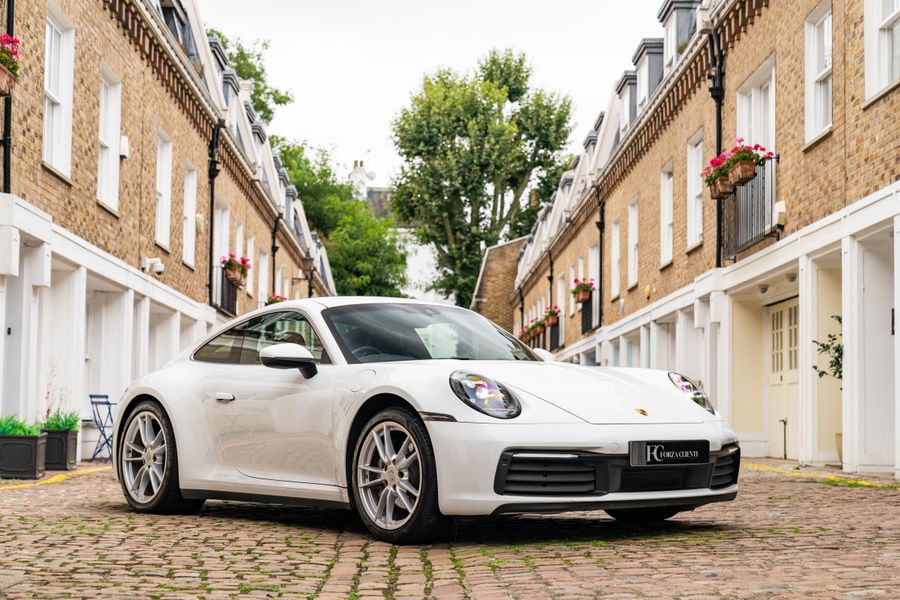 2020 Porsche 992 Carrera
